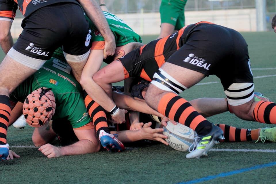 Bombas Ideal patrocinadora del club de rugby Les Abelles